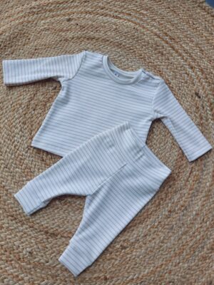 newborn-setje-roze-gestreept